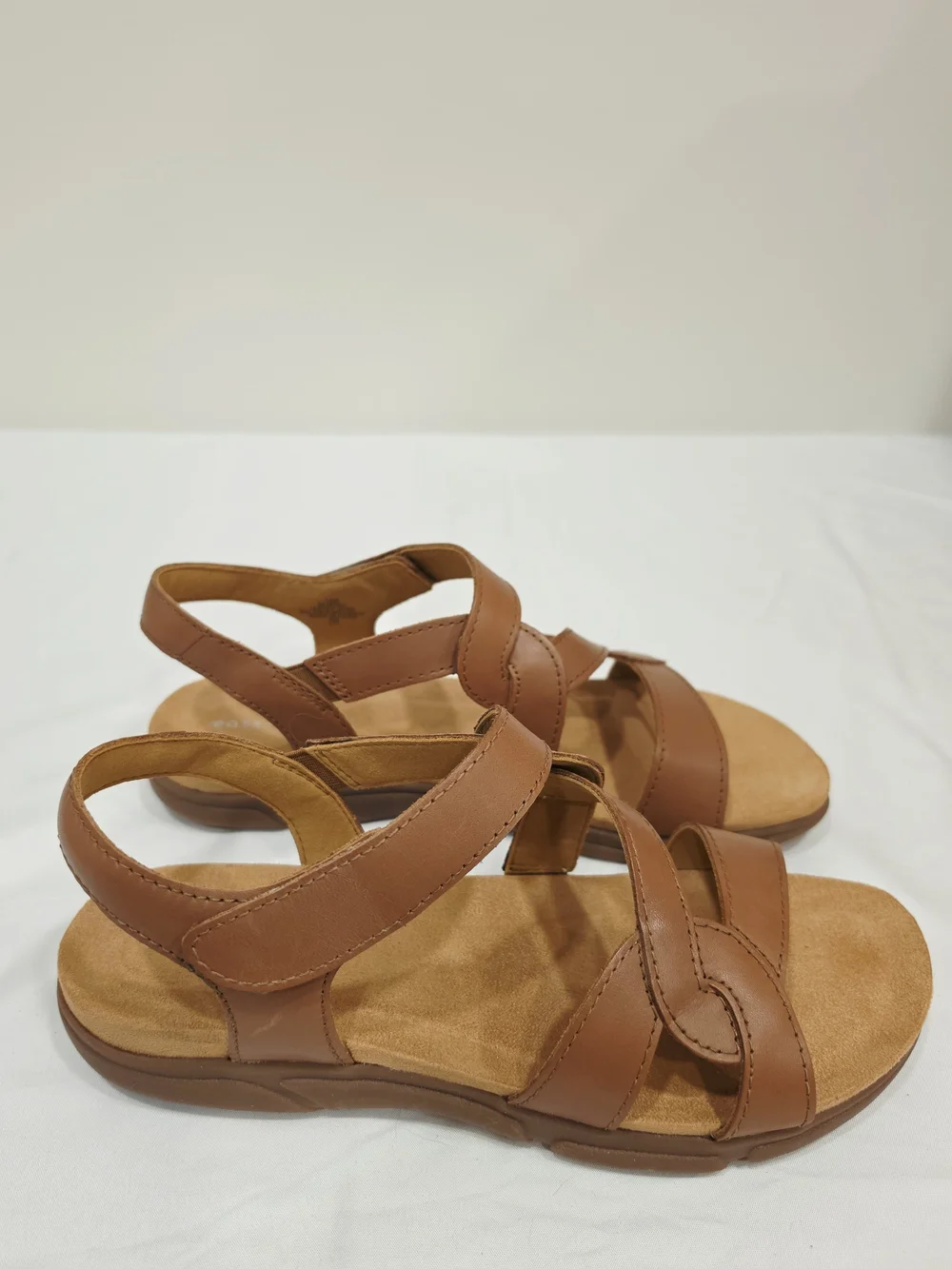 Easy Spirit Brown Minny Size 10 Wide Crisscross Slingback Sandals